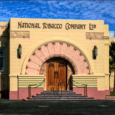 Enjoy your Napier Art Deco Tour Hawkes Bay Scenic Tours